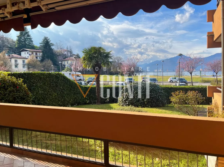 laveno appartamento vista lago