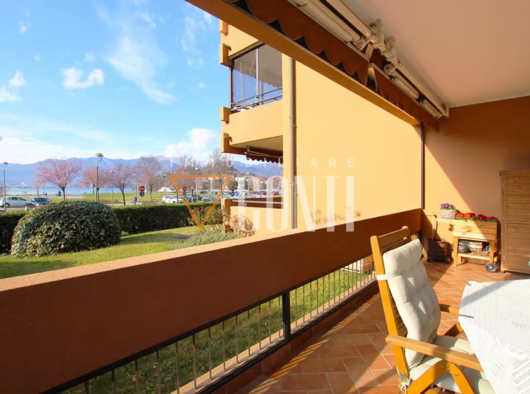 laveno appartamento vista lago
